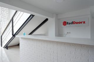 RedDoorz @ Demangan Sari Residence fotoÄŸrafÄ±