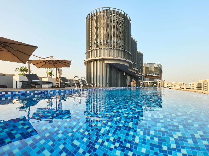 Aparthotel Adagio Dubai Deira - Havuz
