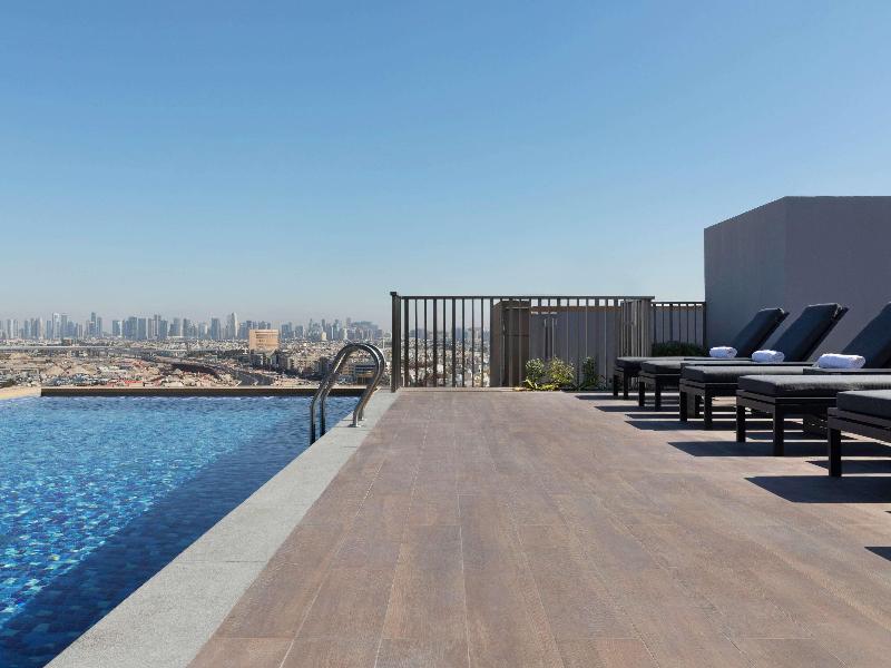 Aparthotel Adagio Dubai Deira - Havuz