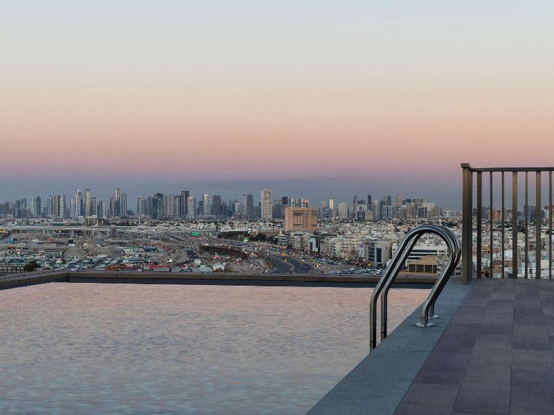 Aparthotel Adagio Dubai Deira - Havuz