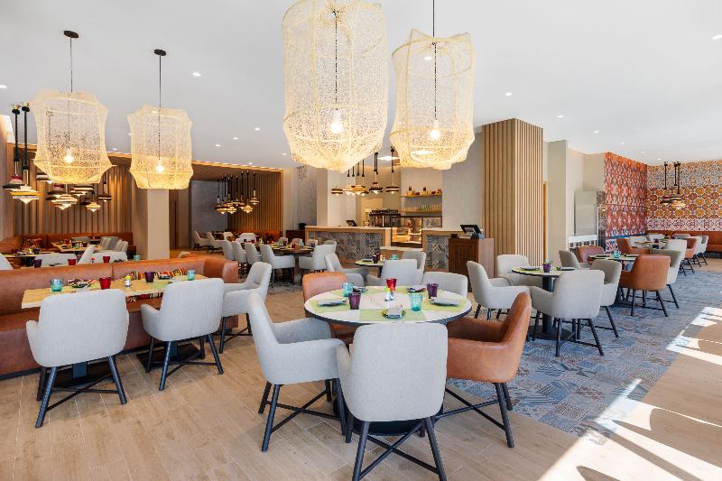 Aparthotel Adagio Dubai Deira - Restoran