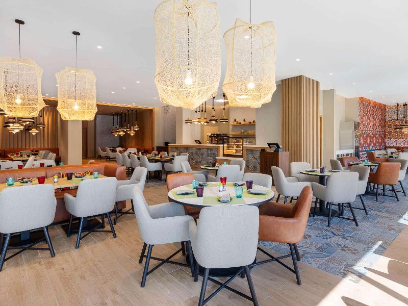 Aparthotel Adagio Dubai Deira - Restoran