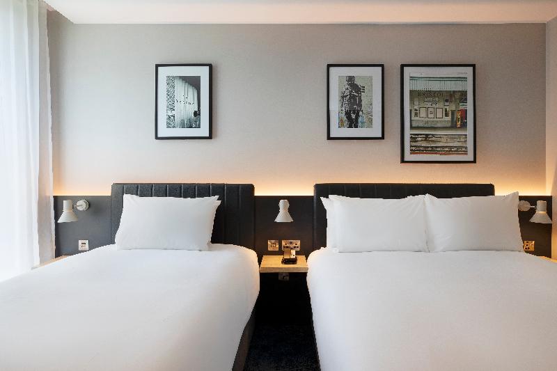Leonardo Hotel Bristol City - Oda