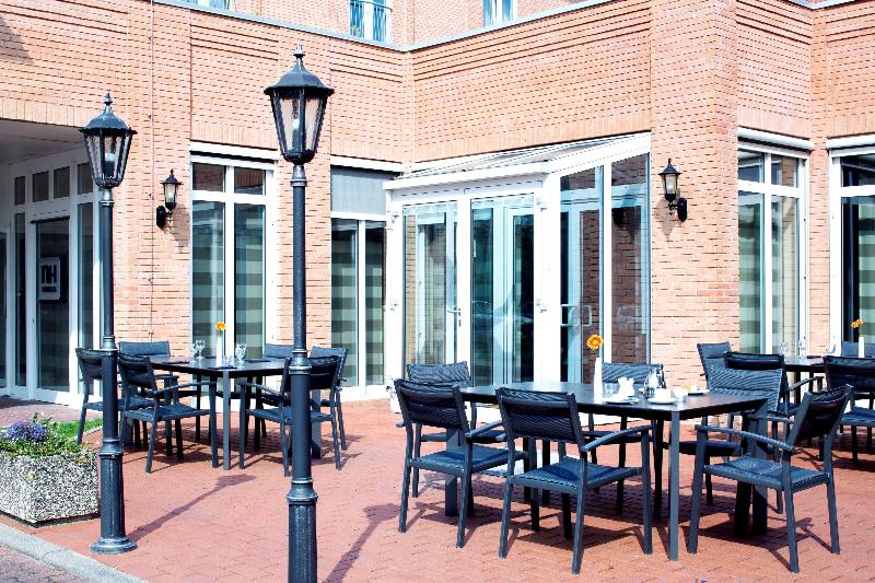 Courtyard Schwerin - Teras