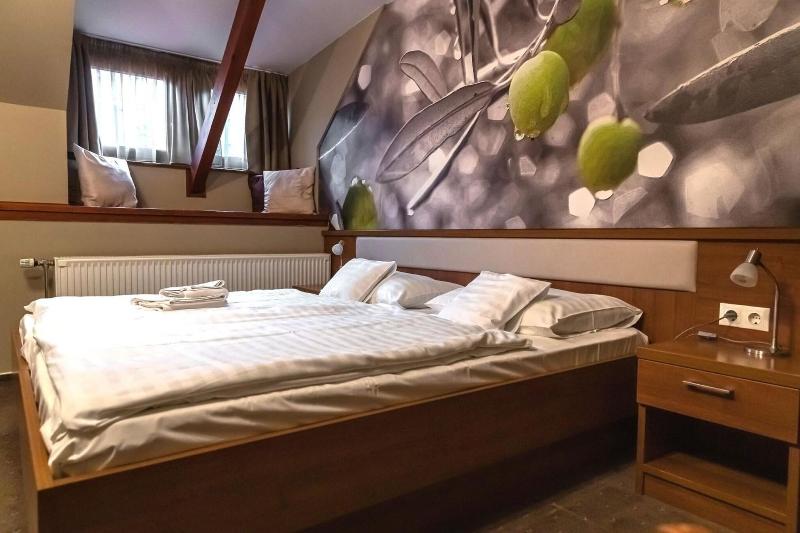 Oliva Hotel - Oda