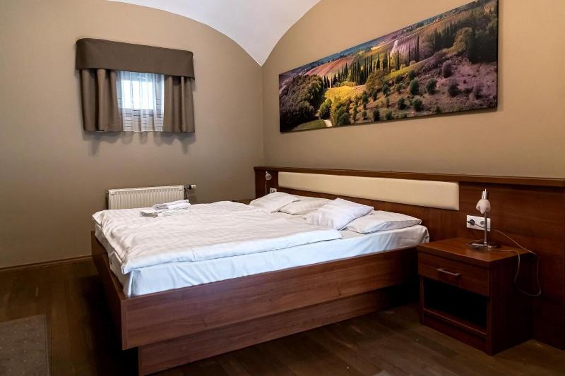 Oliva Hotel - Oda