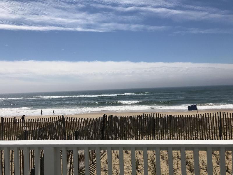 Ocean Surf Resort - Oda