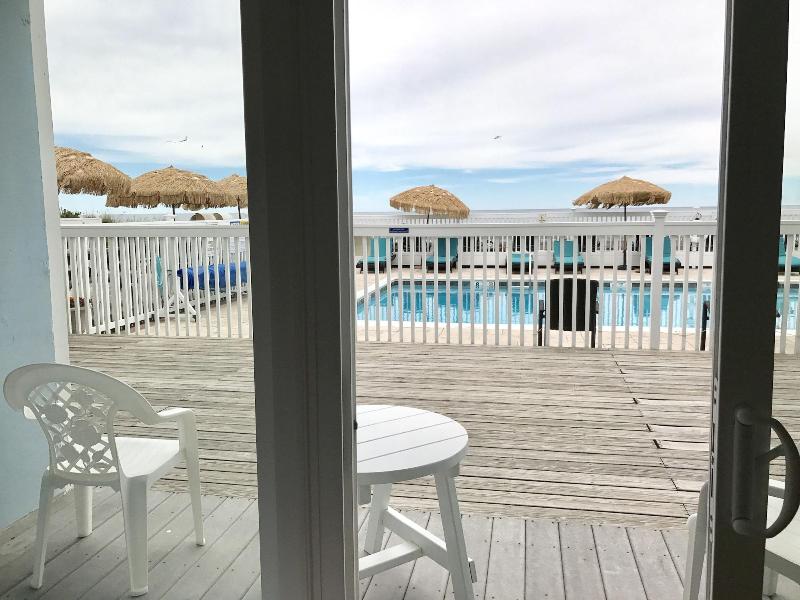 Ocean Surf Resort - Oda