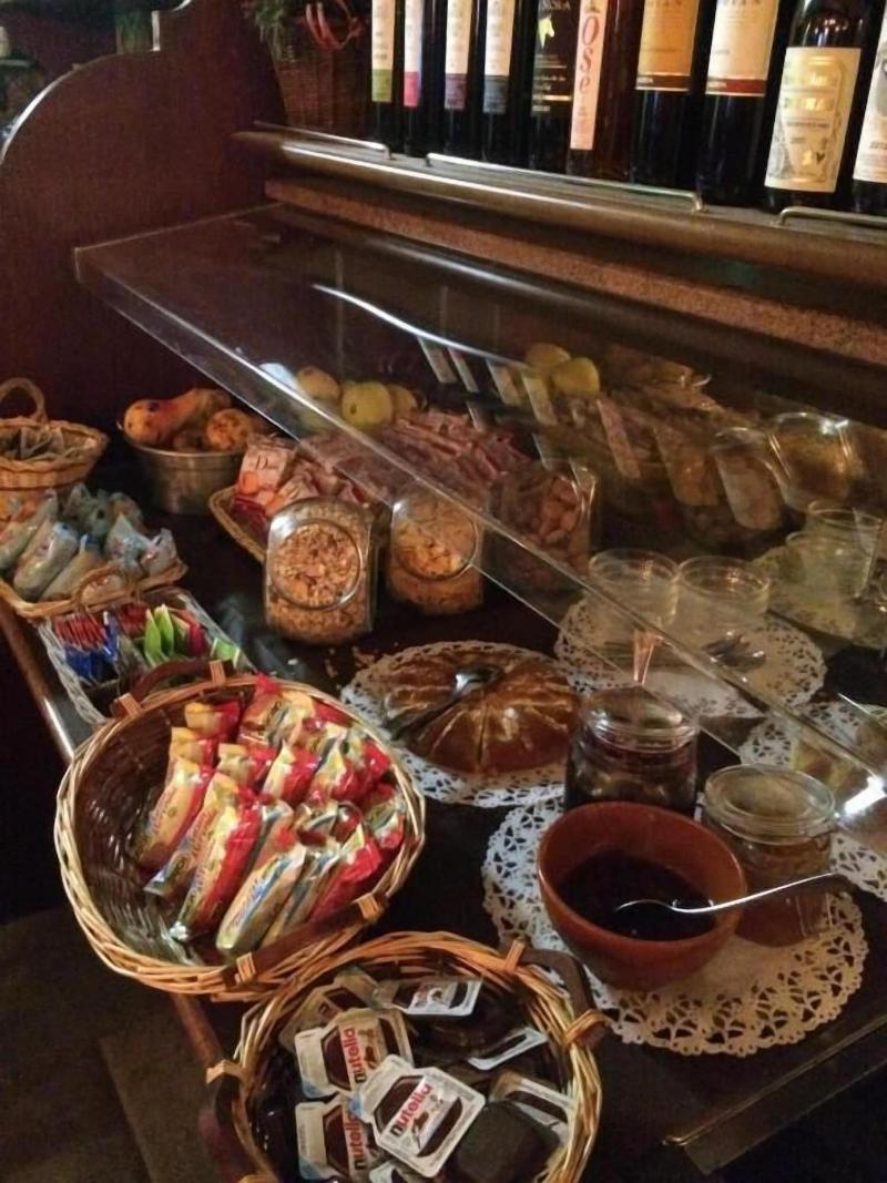 Armanac De Toubie - Restoran