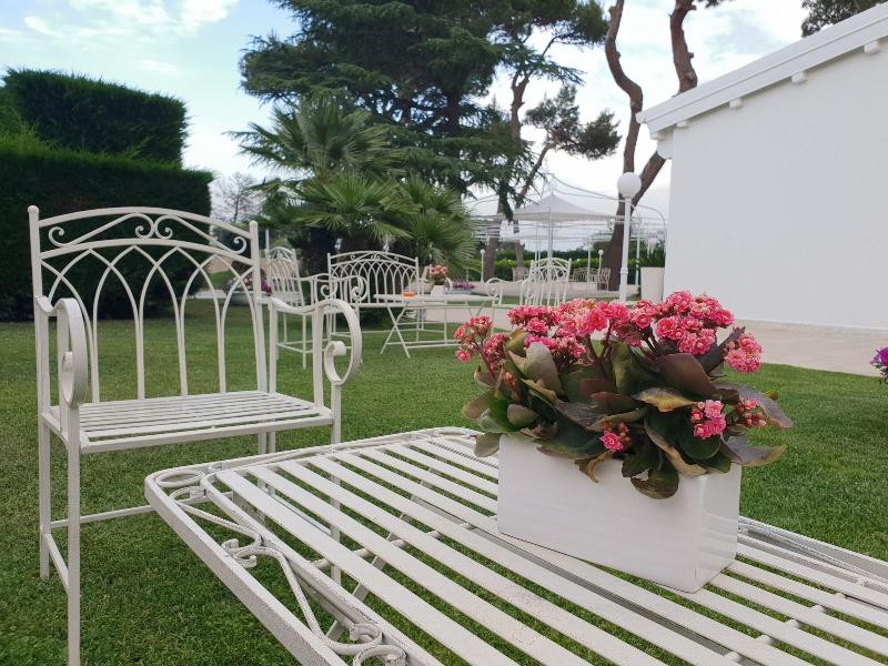 Villa Natia - Genel
