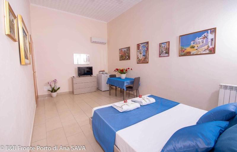 Port View Guest House - Oda