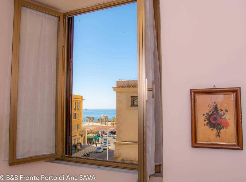 Port View Guest House - Oda