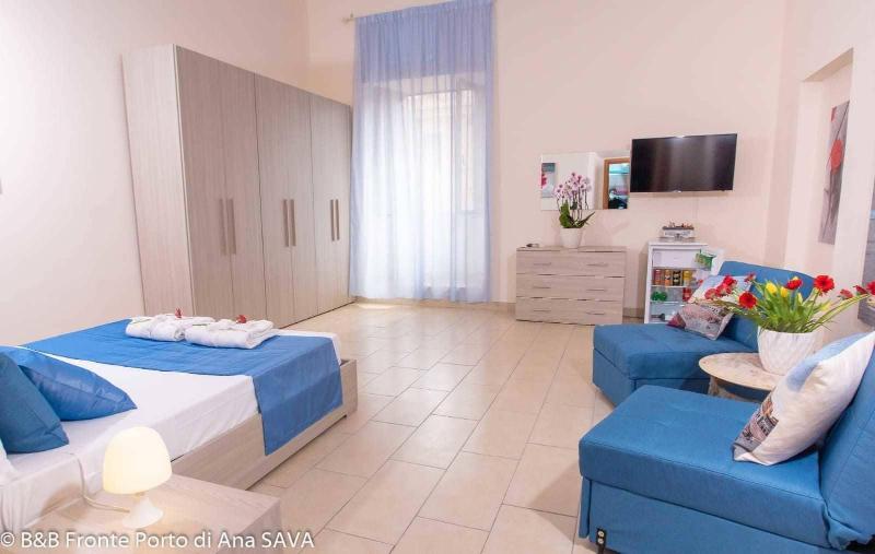 Port View Guest House - Oda