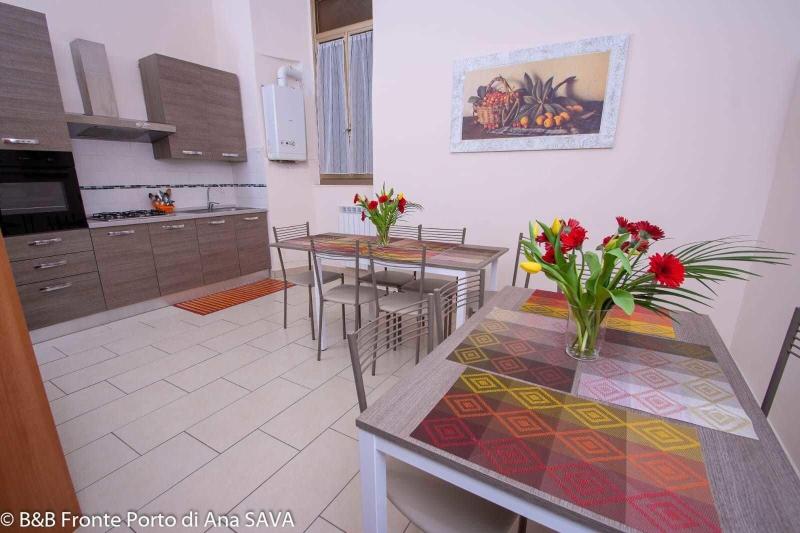 Port View Guest House - Restoran