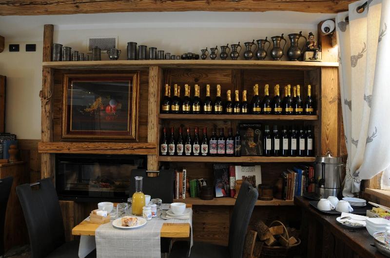 L'Abri Des Amis - Restoran