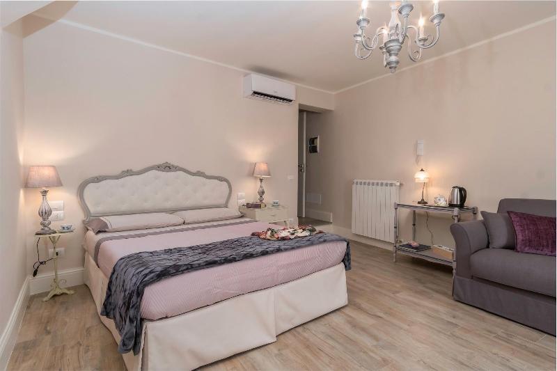 Pistoia Luxury Suite - Oda