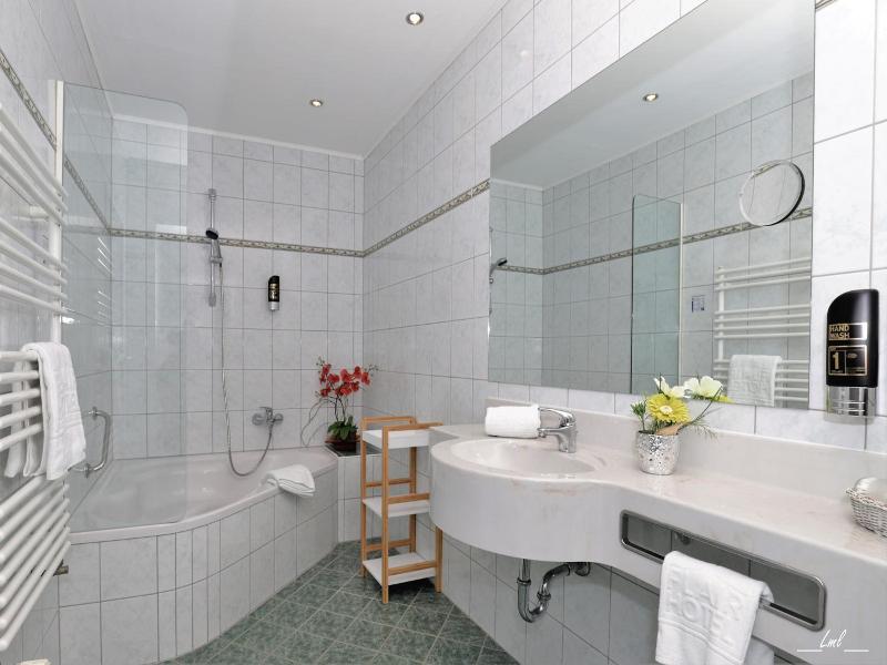 Flairhotel am Wörthersee - Genel