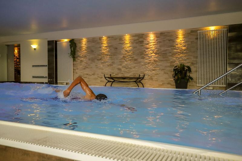 Flairhotel am Wörthersee - Havuz