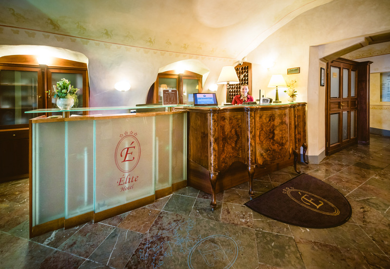 Hotel Elite Prague - Genel