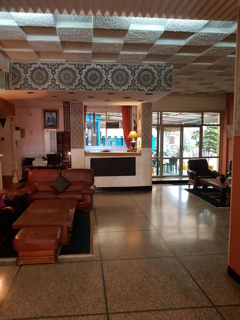 Ambassy Hôtel - Lobi
