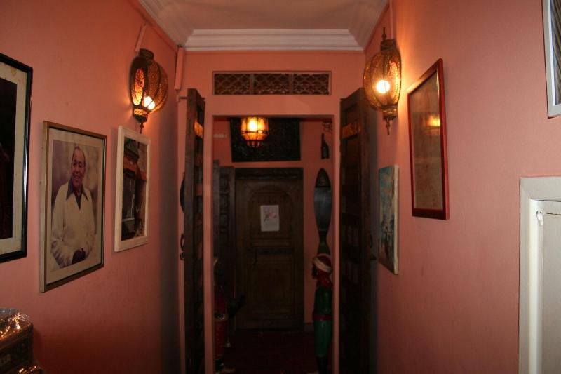 Ambassy Hôtel - Lobi