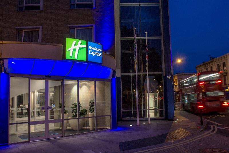 Premier Inn London Fulham - Genel