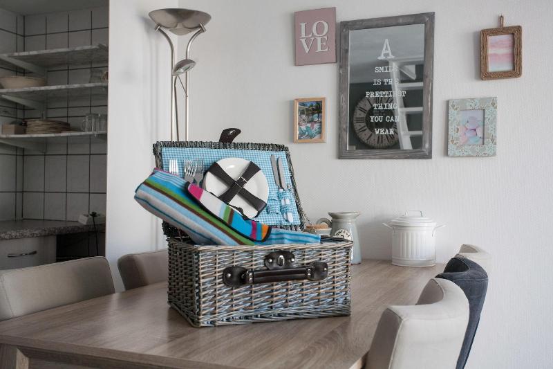 Domburg4You - Oda