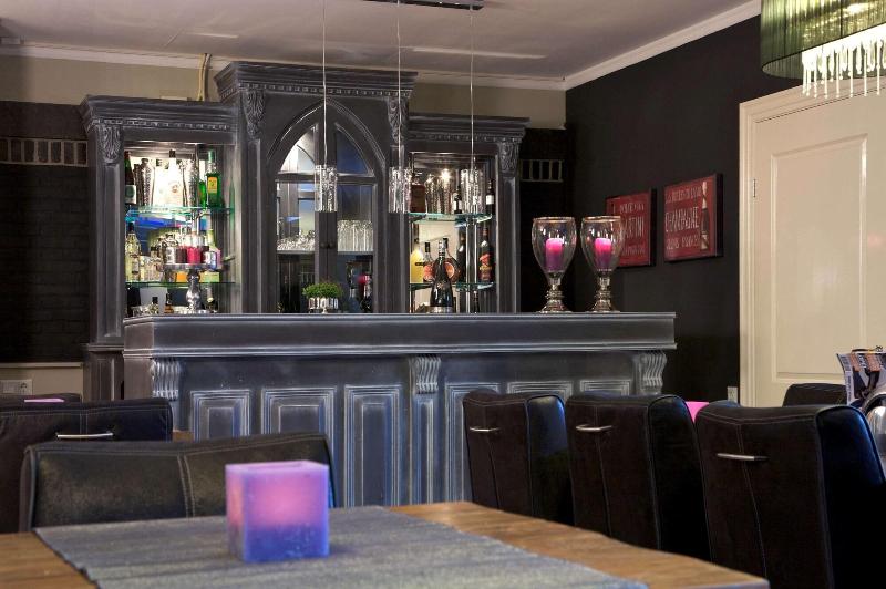 Hotel Huis Van Bewaring - Bar