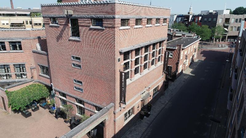 Hotel Huis Van Bewaring - Lobi