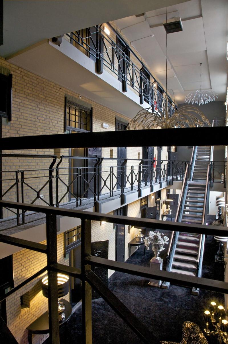 Hotel Huis Van Bewaring - Lobi