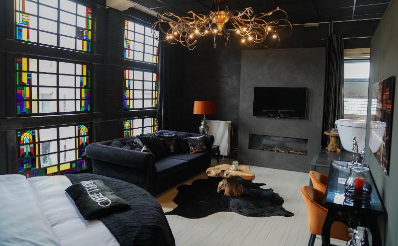 Hotel Huis Van Bewaring - Oda