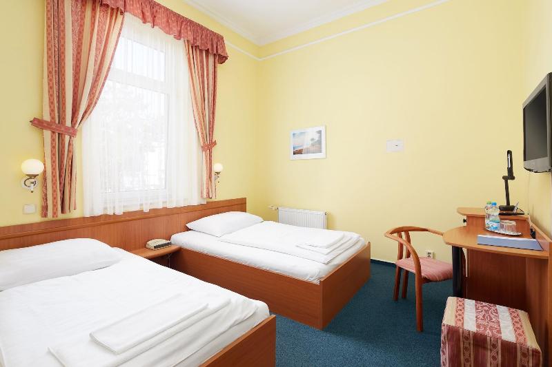 Hotel Nikolas - Oda