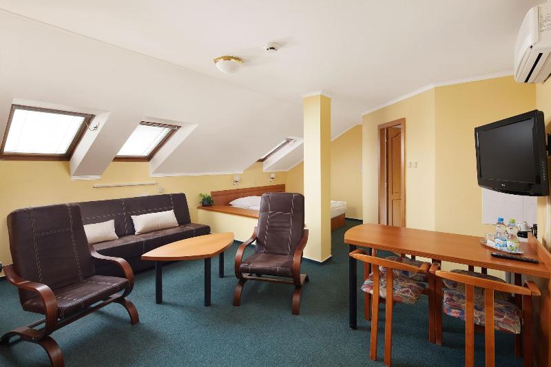 Hotel Nikolas - Oda