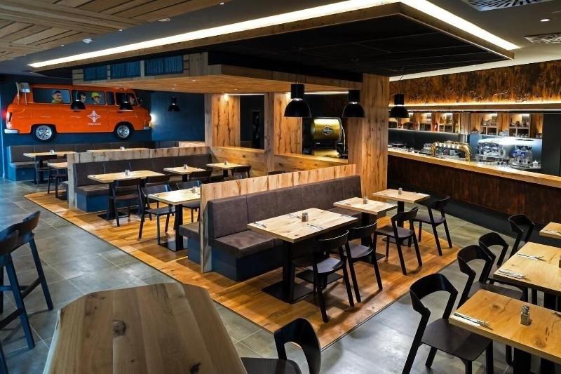 Hotel D1 - Restoran