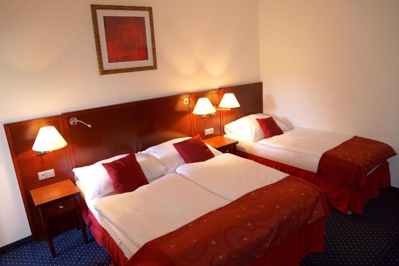 Hotel Grand - Oda