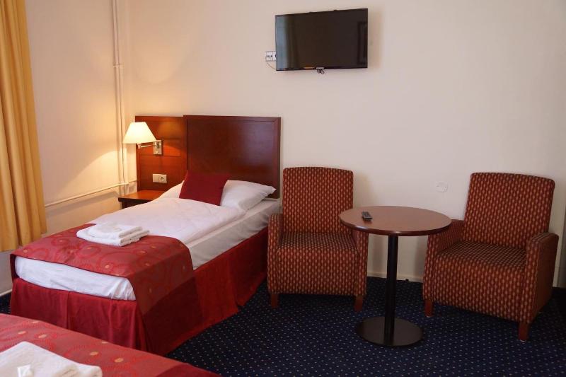 Hotel Grand - Oda