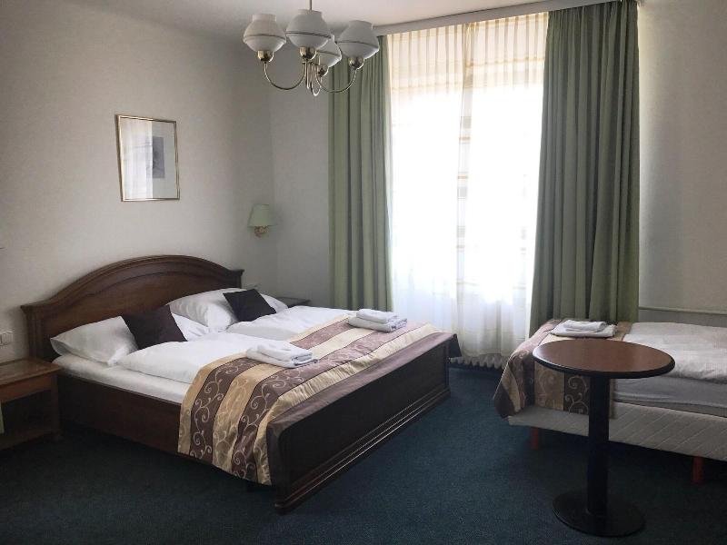 Hotel Grand - Oda