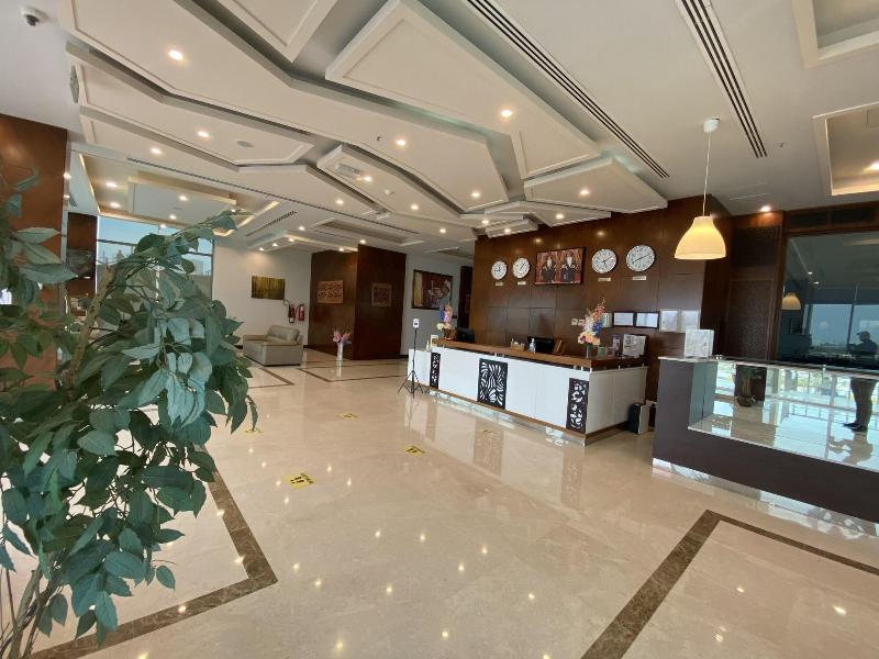 Surgrand Hotel - Lobi