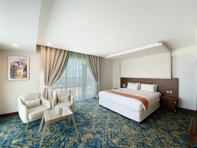 Surgrand Hotel - Oda