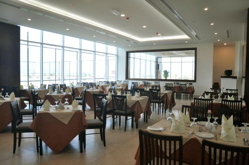 Surgrand Hotel - Restoran