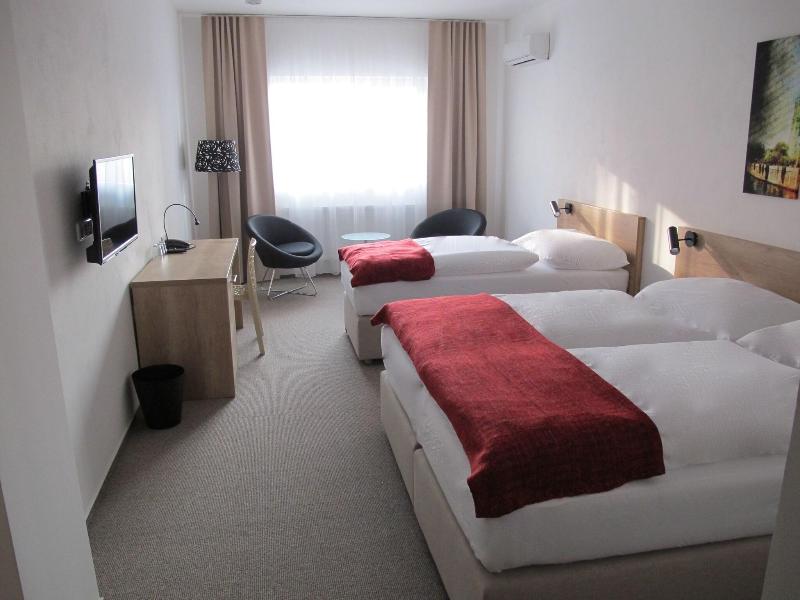 Hotel Kapitol - Oda