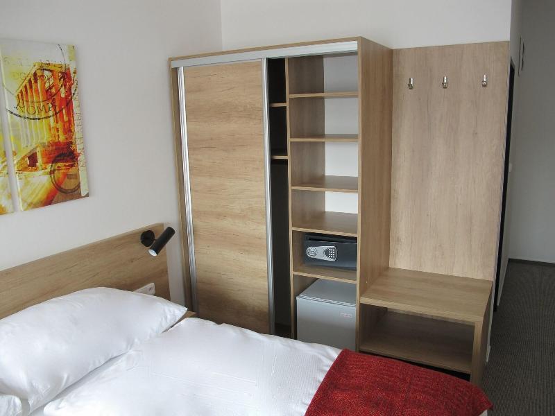 Hotel Kapitol - Oda