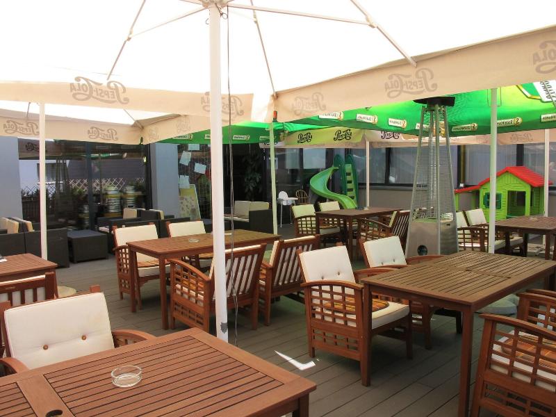 Hotel Kapitol - Teras