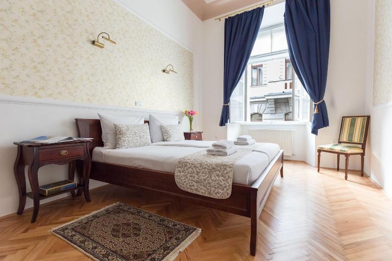 Barbo Palace - Genel