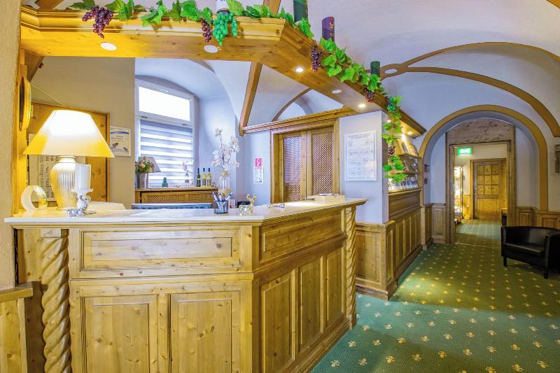 Hotel Schloss Nebra - Lobi