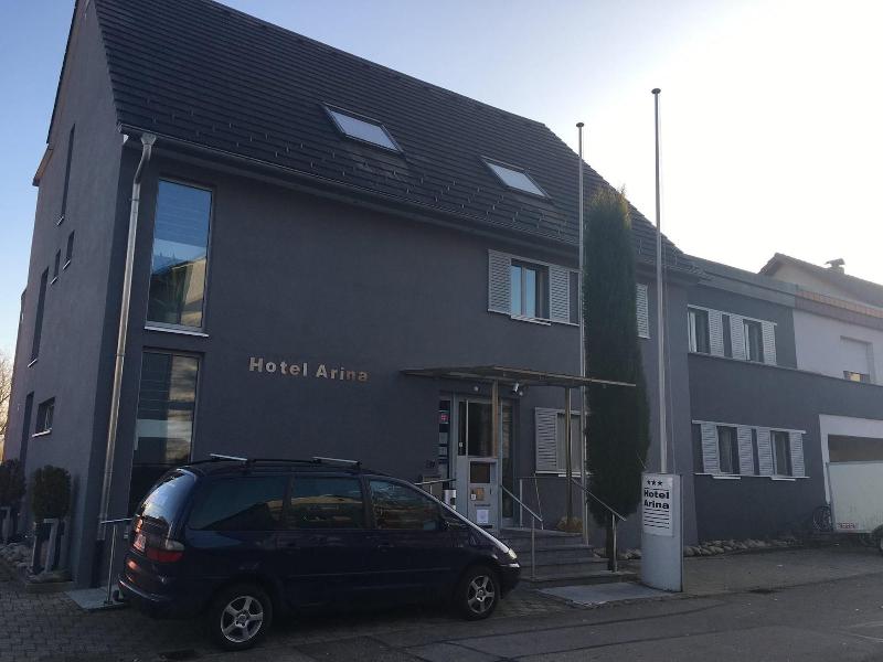 Hotel Arina - Genel