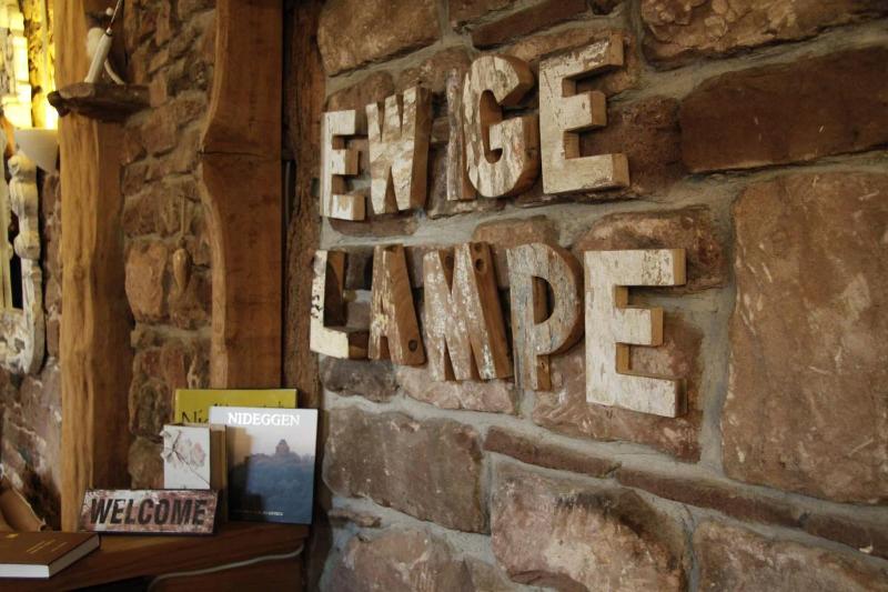 Zur Ewigen Lampe At Hemingway Trail - Lobi