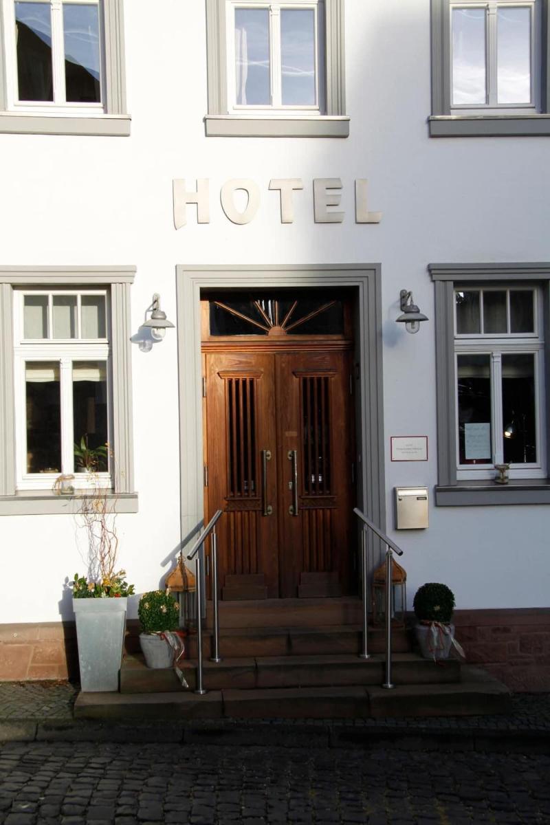Zur Ewigen Lampe At Hemingway Trail - Genel