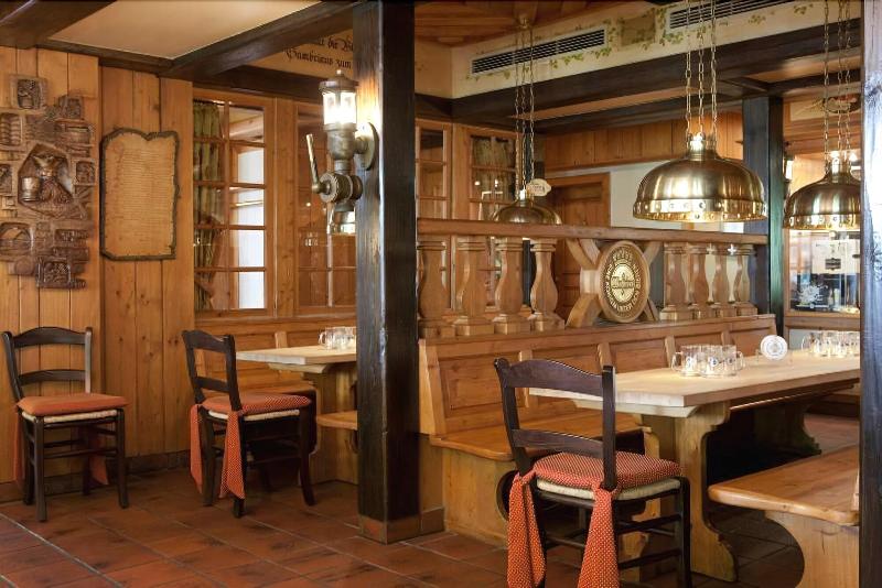 Hotel & Gästehaus Warsteiner Welt - Restoran