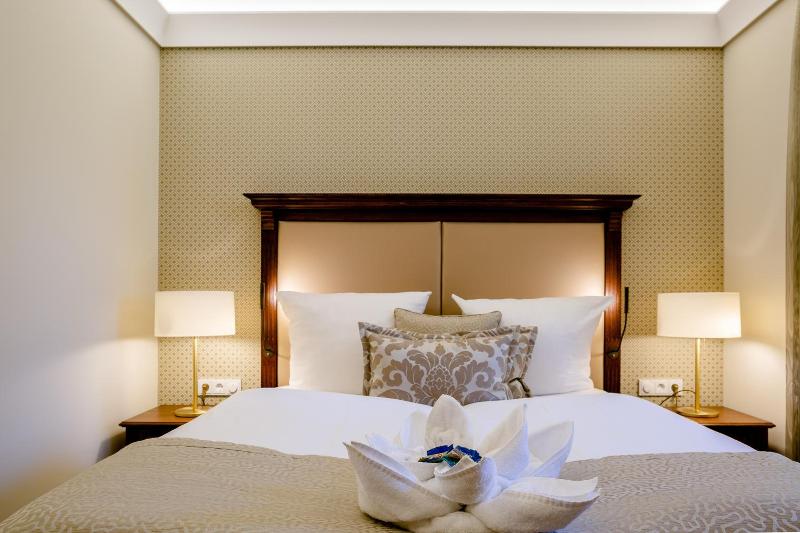 Hotel Villa Altenburg - Oda